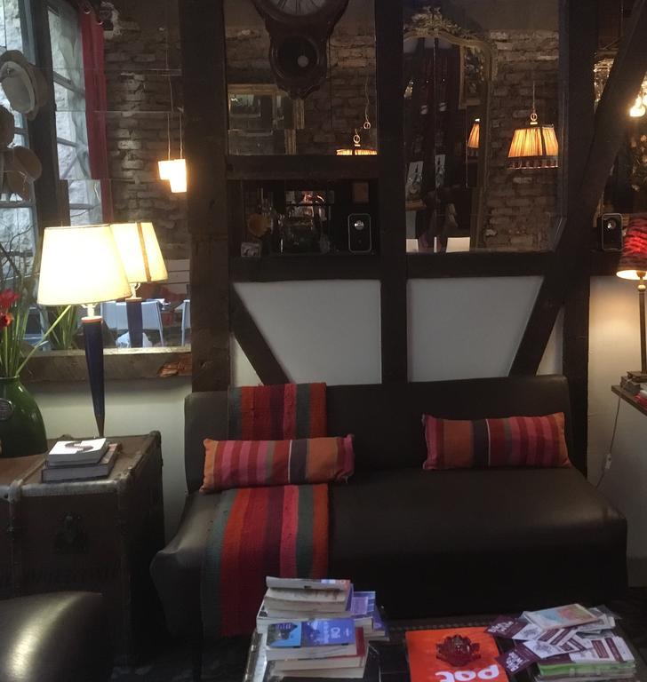 Patio Yungay Bed & Breakfast Сантяго Екстериор снимка