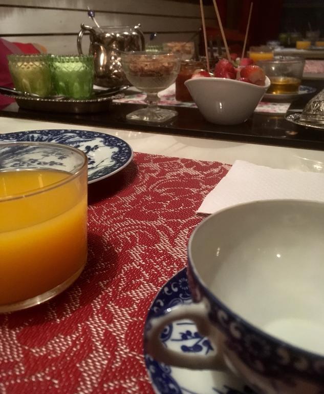Patio Yungay Bed & Breakfast Сантяго Екстериор снимка