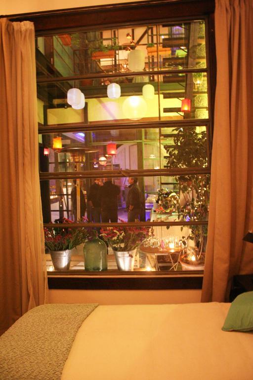 Patio Yungay Bed & Breakfast Сантяго Екстериор снимка